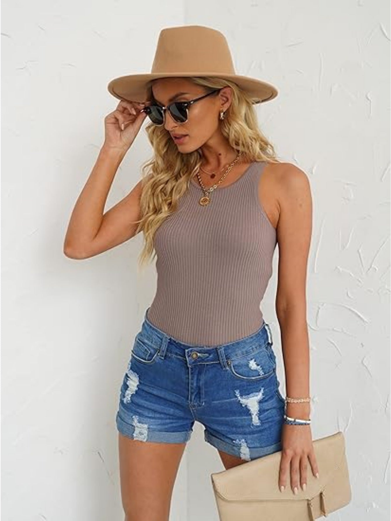 Women's Casual High-Waisted Denim Shorts, Rolled Hem Ripped Jeans, Distressed Summer Fashion, Breathable Blue Jean Shorts