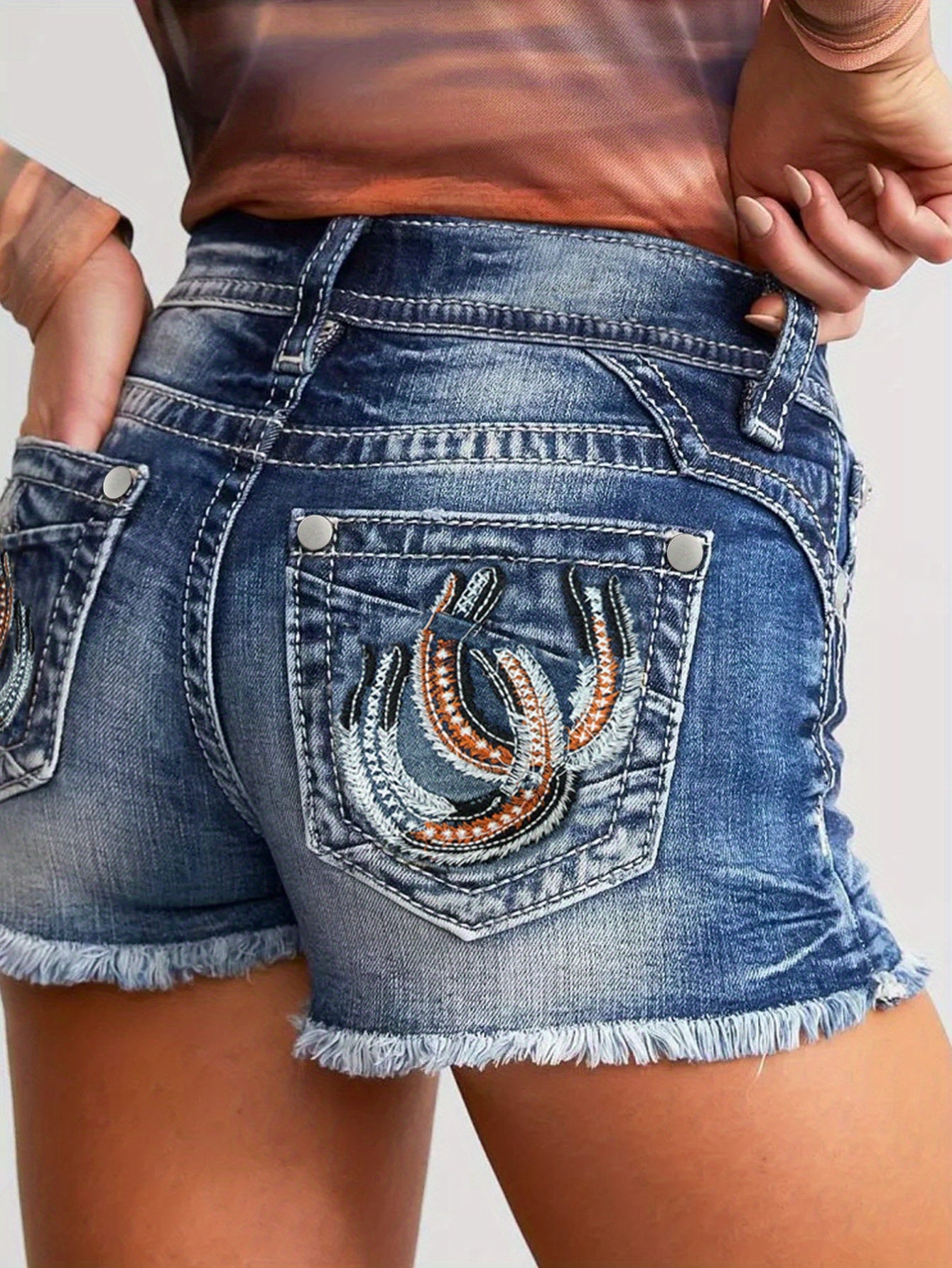 [Stretchy Jean Shorts] Mid Rise Skinny Stretchy Jean Shorts for Women | Denim Raw Hem Back Embroidery Pocket Shorts